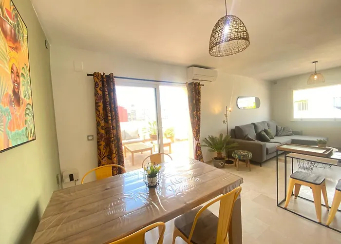 Penthouse With Spacious Surrounding Terrace * Calpe