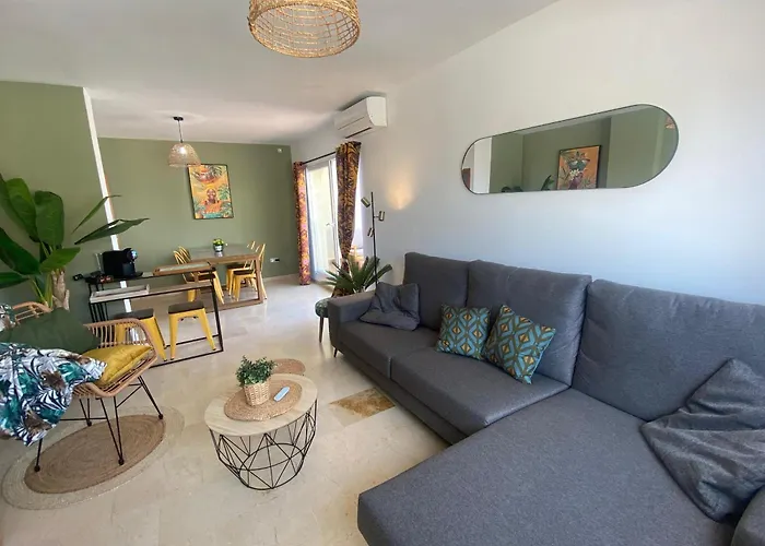 Penthouse With Spacious Surrounding Terrace Apartamento Calpe