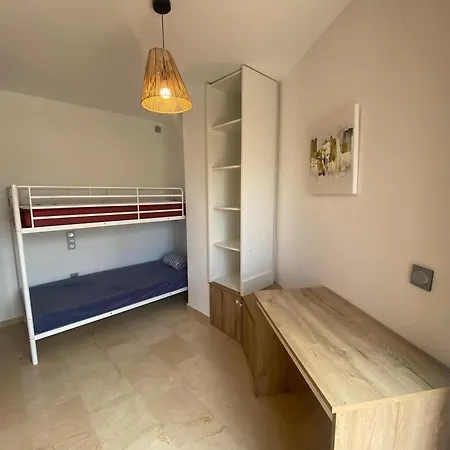 Penthouse With Spacious Surrounding Terrace * 칼페